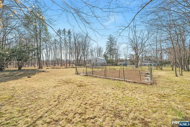 510 West Saddle River, Ridgewood, NJ 07450