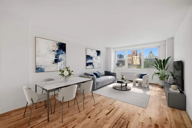 360 West 22nd Street #8D, New York, NY 10011