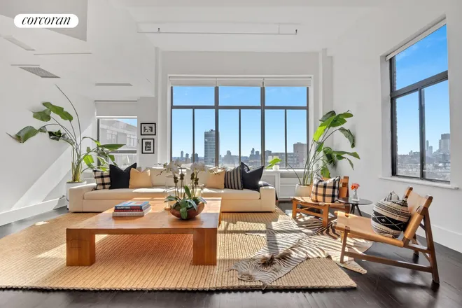 718 BROADWAY #PHB, New York, NY 10003