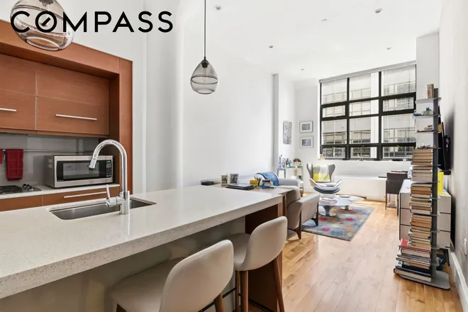 360 Furman Street #842, Brooklyn, NY 11201