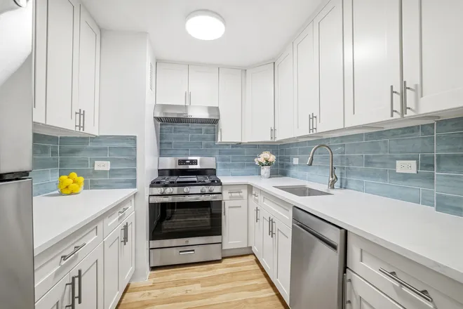 77 FULTON Street #4N, New York, NY 10038