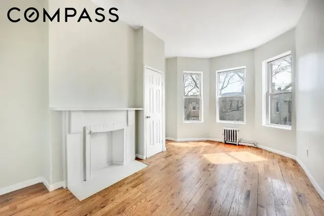 255 Covert Street #TWNHSE, Brooklyn, NY 11207