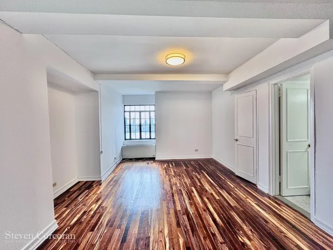 5 Tudor City Place #1728, New York, NY 10017