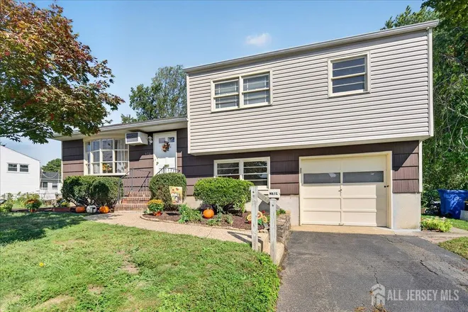 275 Madie Avenue, Clovis Estates, NJ 08884