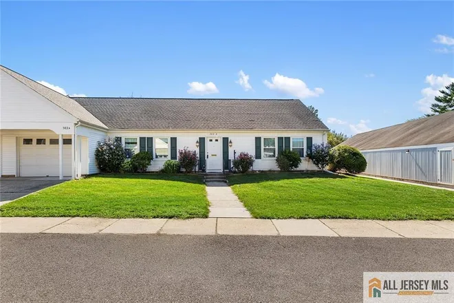502 Springfield Way #502A, Mutual #10 Condo, NJ 08831