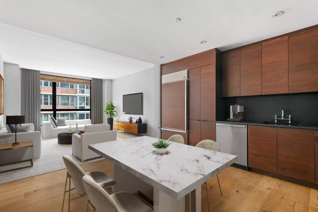 540 West 28th Street #4B, Chelsea, Manhattan, NY 10001 - Main property photo