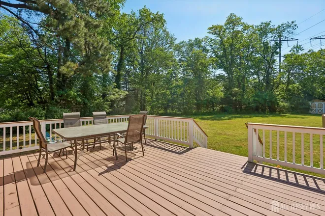 30 rieder Road, Edison Woods, NJ 08817