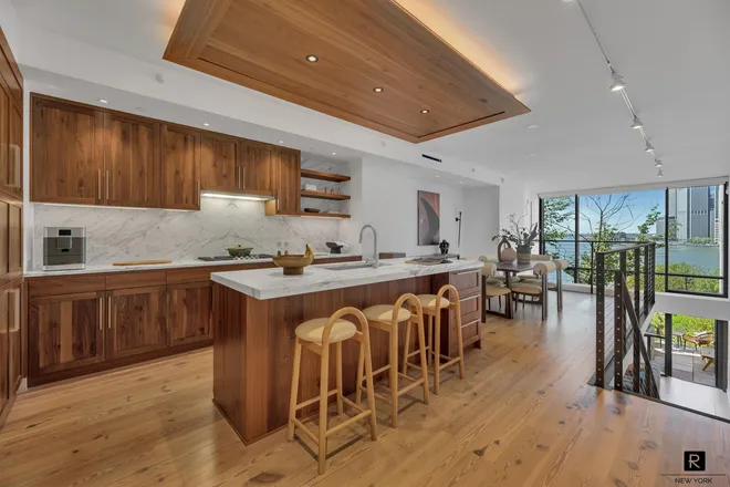 90 Furman Street #N-805, Brooklyn, NY 11201