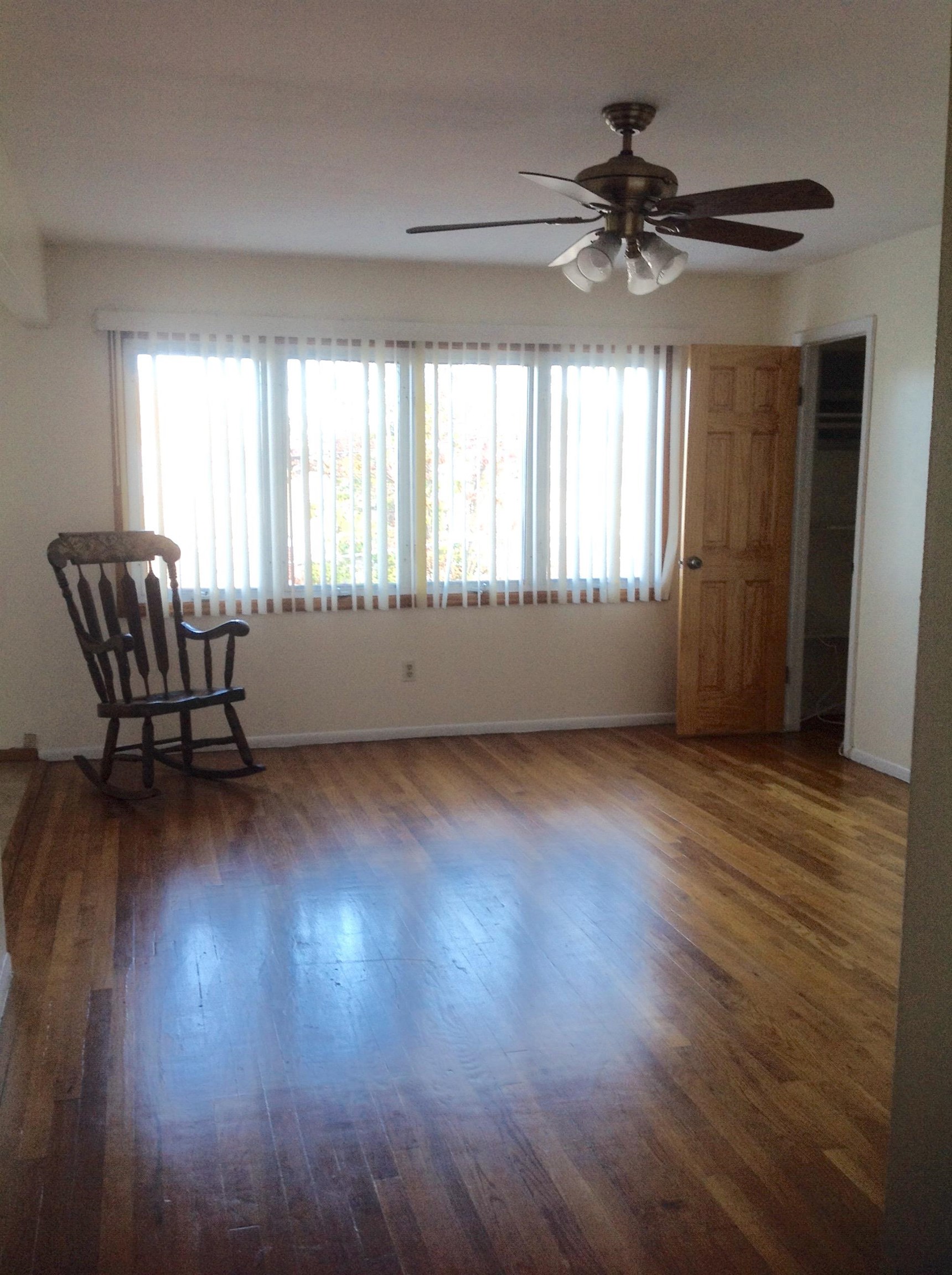 12 PACKARD Street, Bayonne City, Bayonne, NJ 07002 - Property photo 3 of 21
