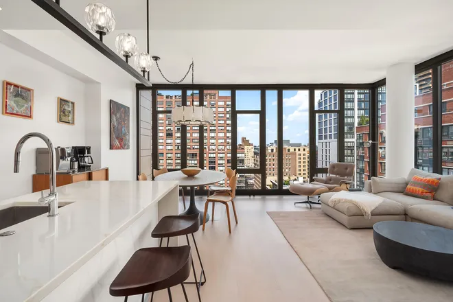 212 West 95th Street #14A, New York, NY 10025