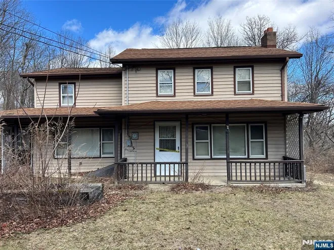 30 Corter, West Milford, NJ 07480