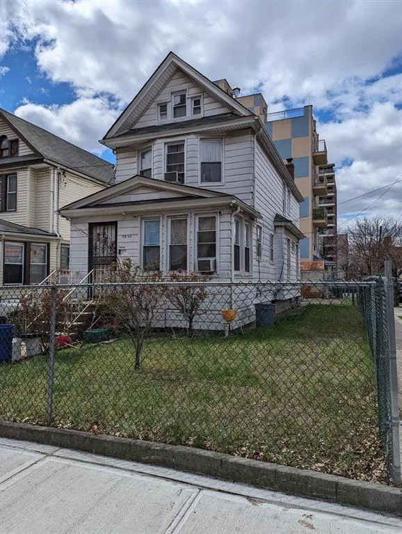 89-02 171st Street #N/A, Jamaica, NY 11432