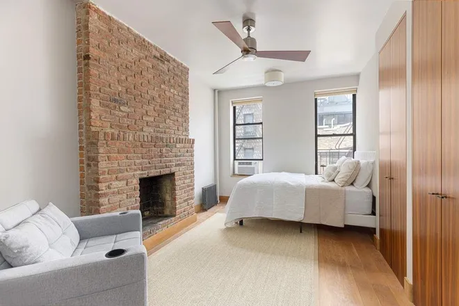 22 Cornelia Street #12, New York, NY 10014
