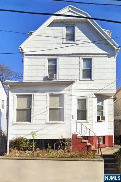 459 23rd, Paterson, NJ 07514
