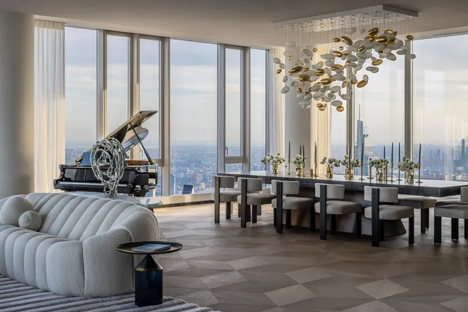 217 West 57th Street #110, New York, NY 10019