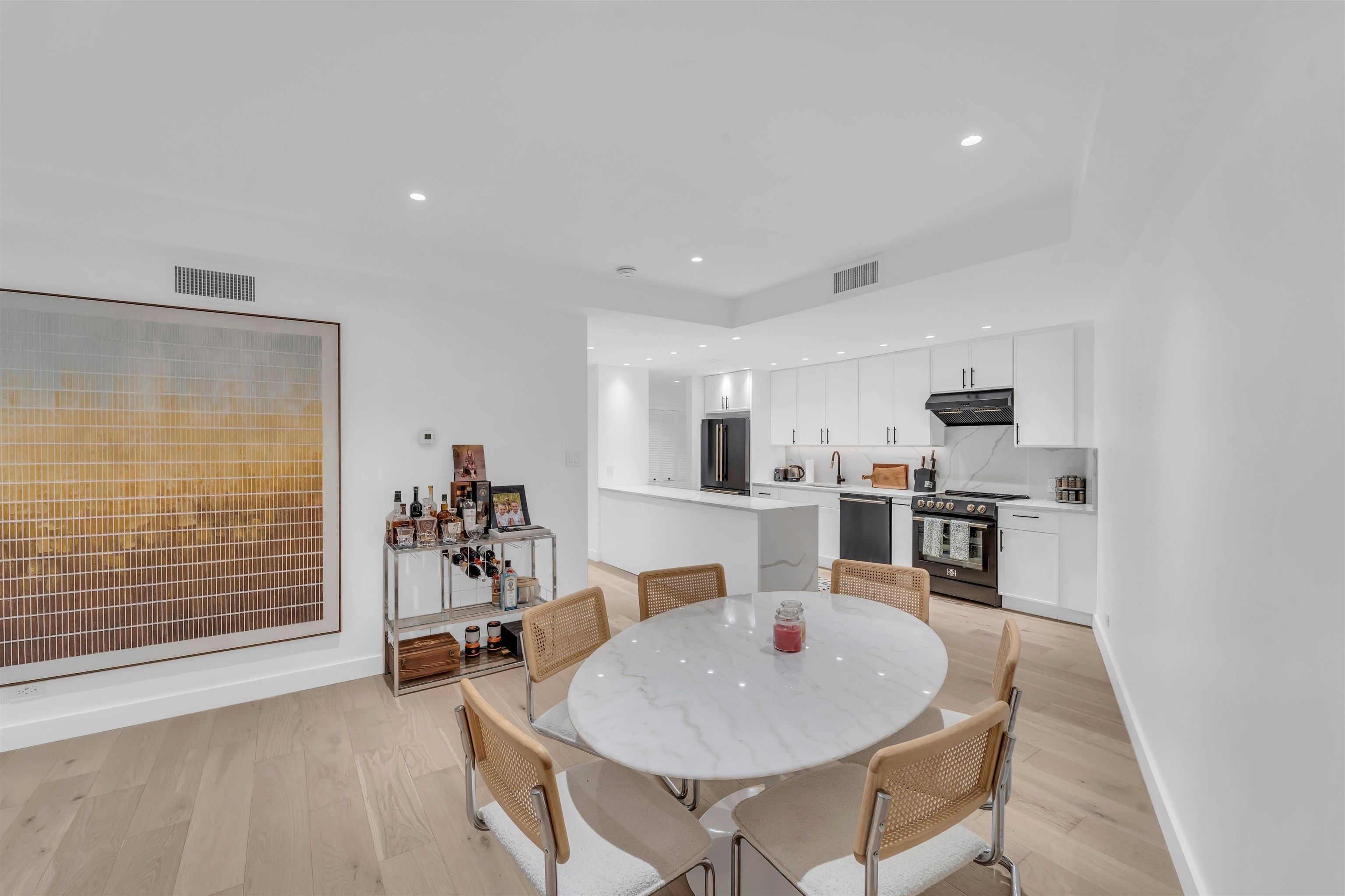 101 SHEARWATER Court EAST, Jersey City, JC Greenville, NJ 07305 - Property photo 2 of 30