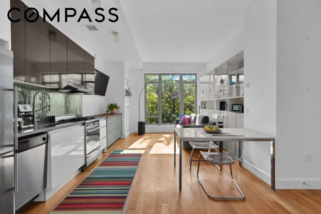 315 Gates Avenue #2G, Brooklyn, NY 11216