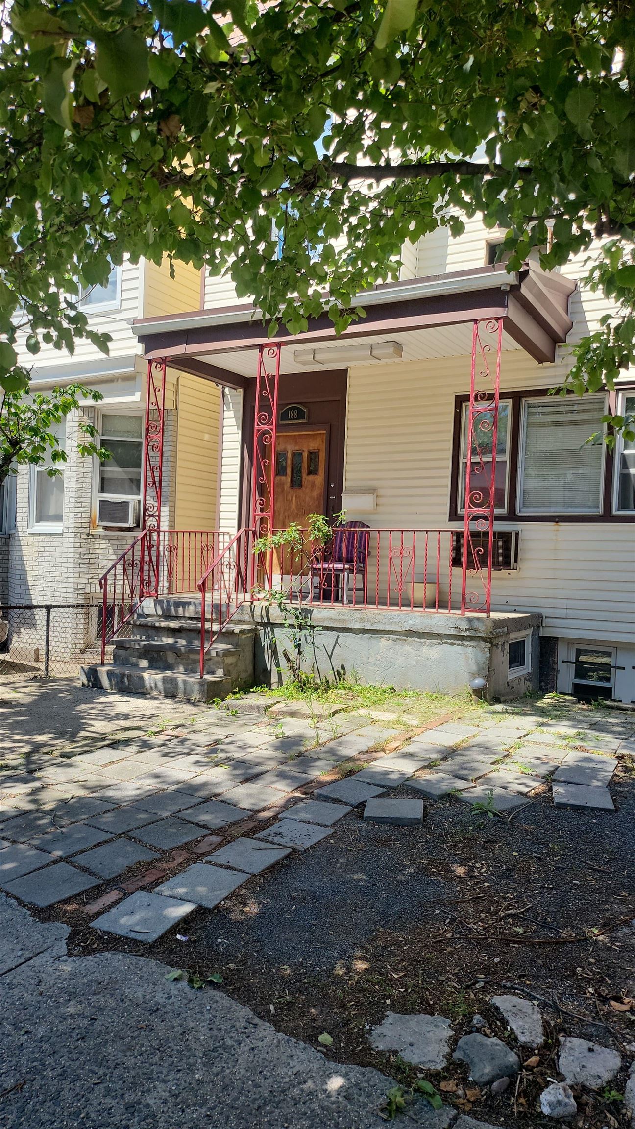 188 NORTH Street, Jersey City, JC Heights, NJ 07307 - Property photo 3 of 7
