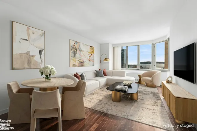 500 West 43rd Street #15J, New York, NY 10036