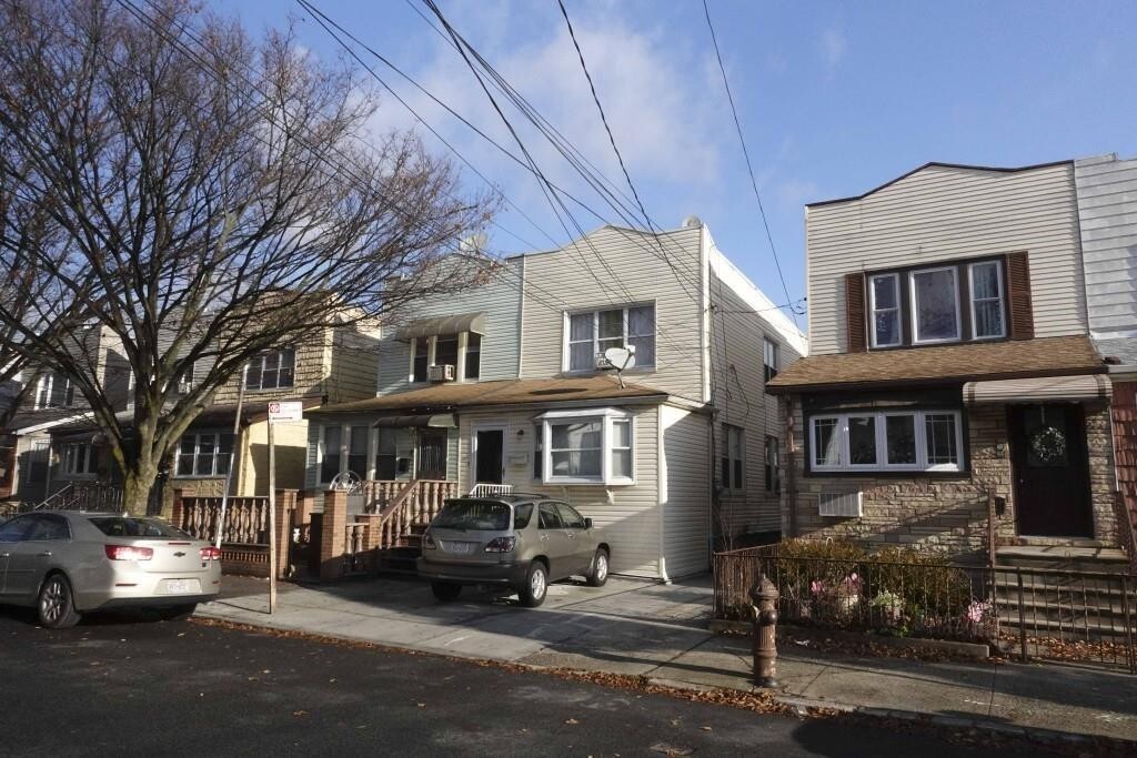 1259 East 89th Street, Canarsie, Brooklyn, NY 11236 - Main property photo