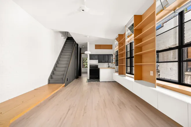 430 STERLING Place #4D, Brooklyn, NY 11238