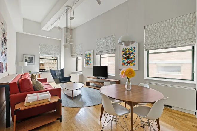 99 JOHN Street #1221, New York, NY 10038