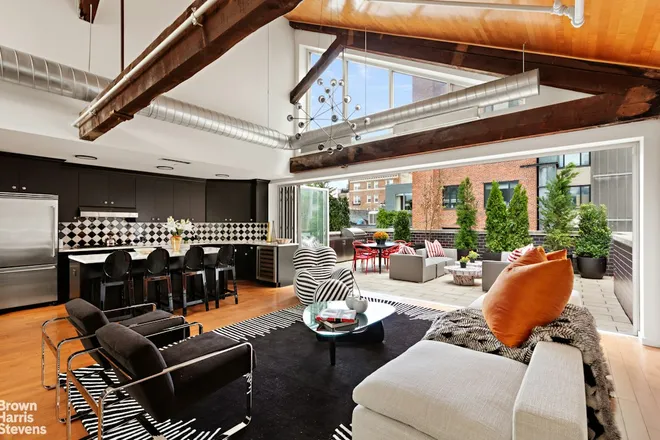 135 West 4th Street #PHE, New York, NY 10012