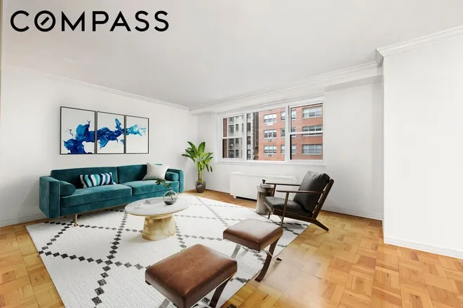 123 East 75th Street #6A, New York, NY 10021