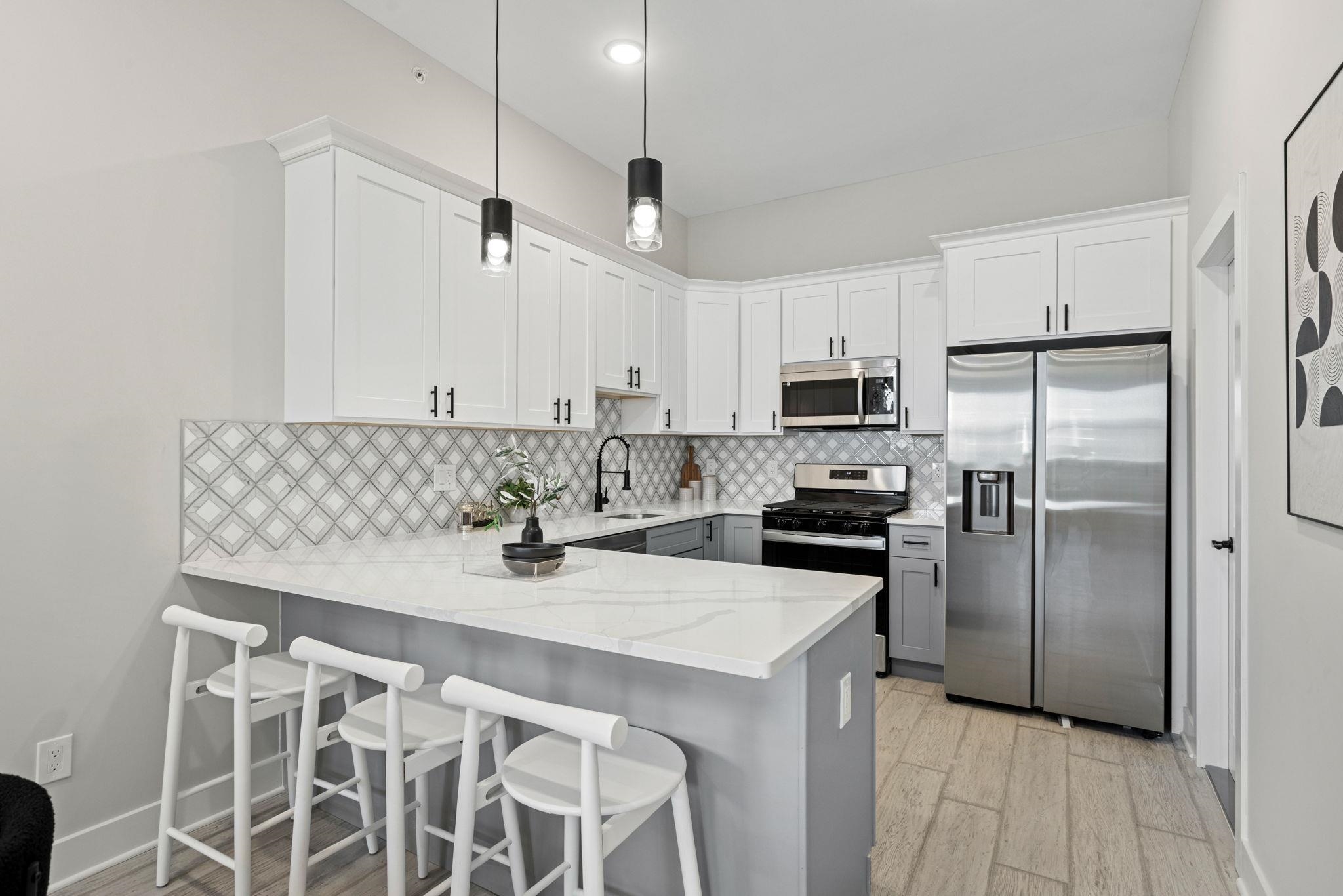 519 54th Street, West New York Town, West New York, NJ 07093 - Property photo 5 of 15