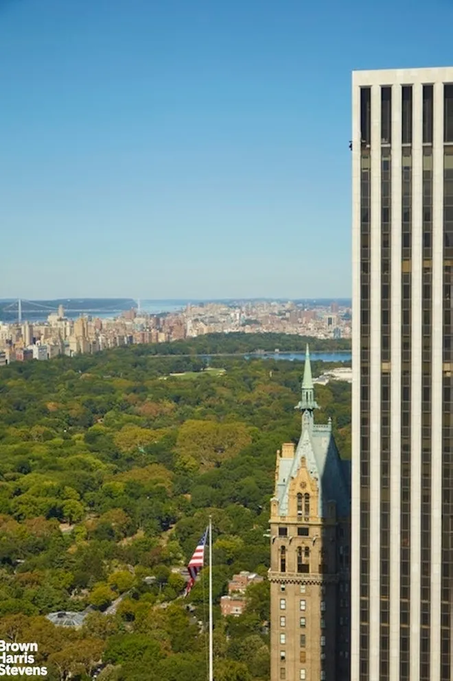 721 5th Avenue #62C, New York, NY 10022