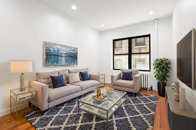 9 Pinehurst Avenue #1-C, New York, NY 10033
