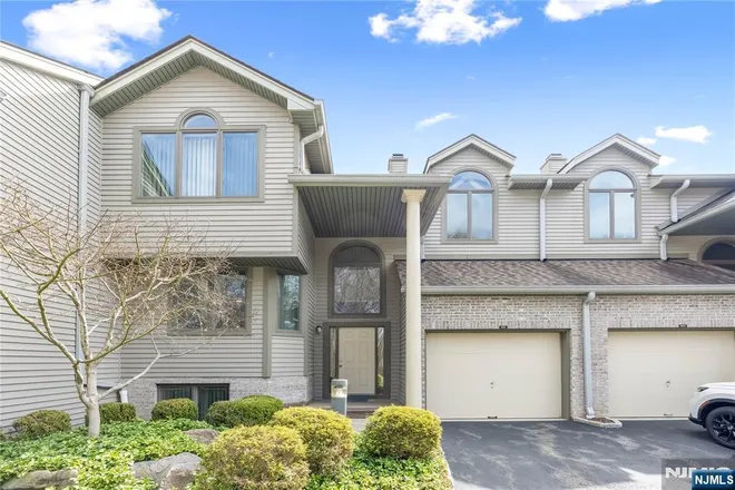 856 Hemlock #T175, Norwood, NJ 07648