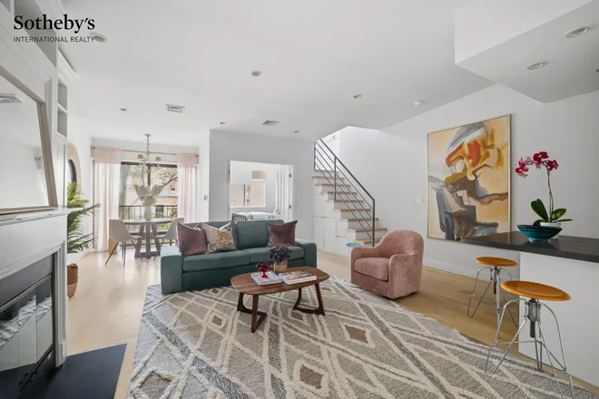 307 West 82nd Street #4B, New York, NY 10024