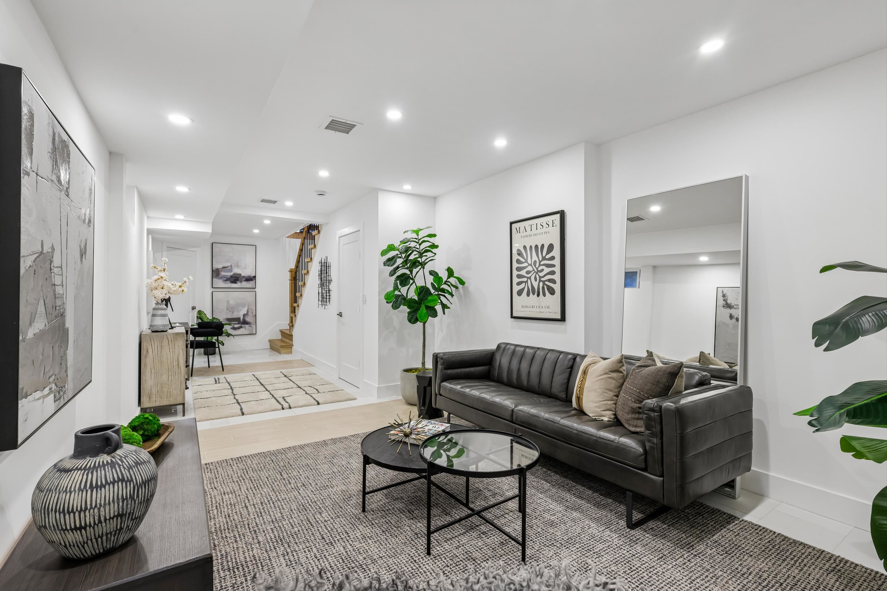 274 7th Street, Jersey City, JC Downtown, NJ 07302 - Property photo 5 of 50