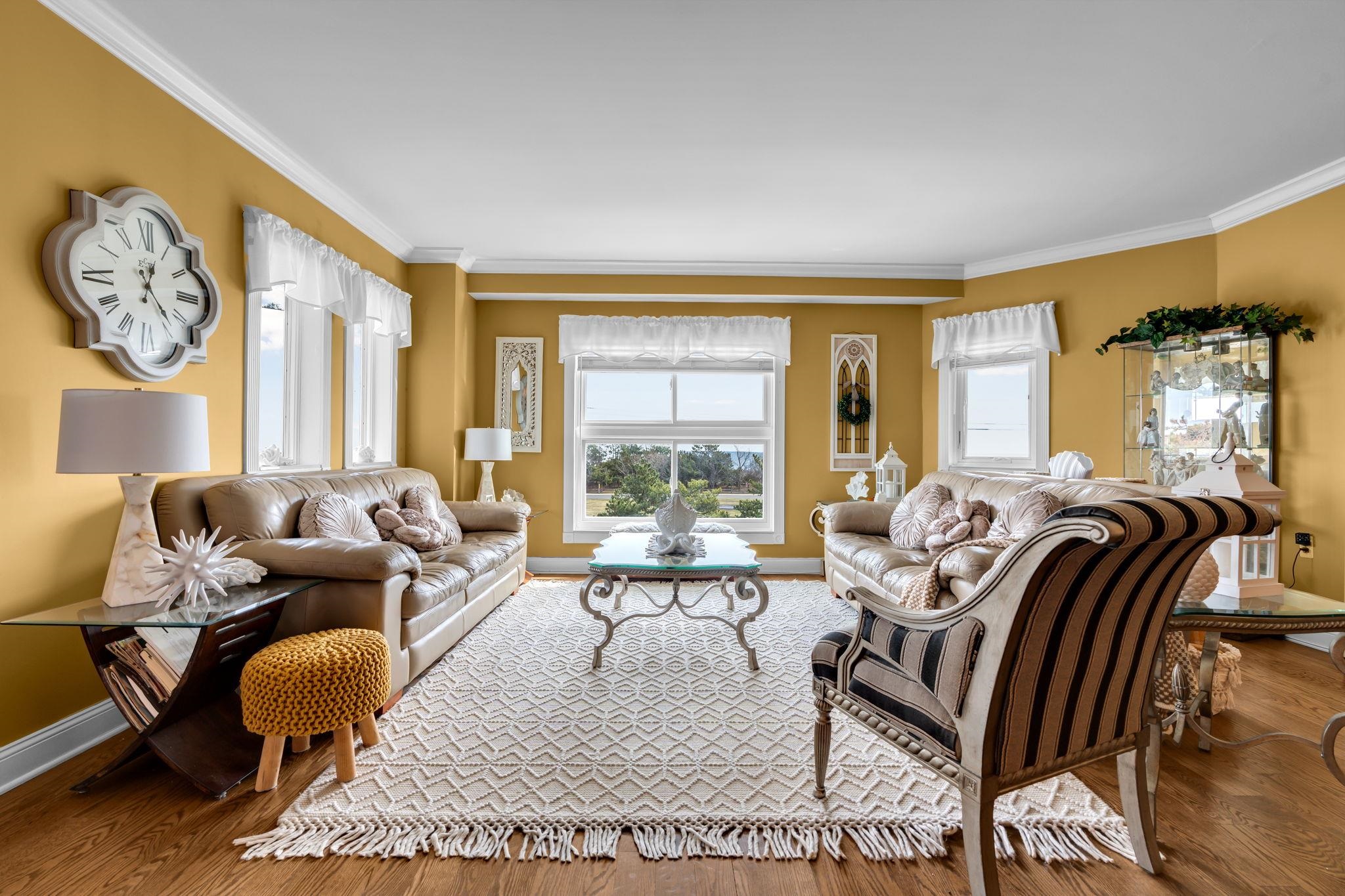 300 OCEAN Avenue, Long Branch City, LONG BRANCH CITY, NJ 07740 - Property photo 3 of 48
