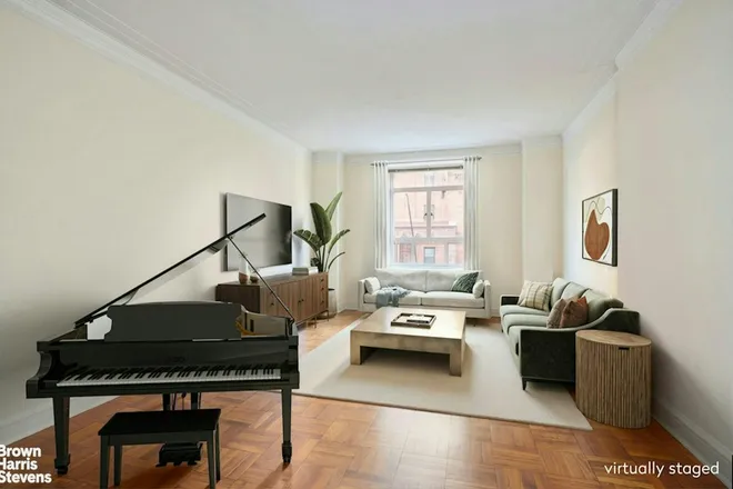 25 CENTRAL Park #7T, New York, NY 10023