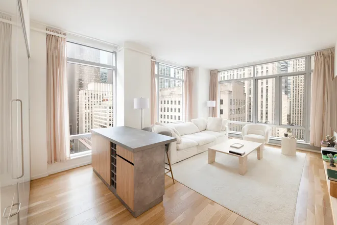 18 West 48th Street #18E, New York, NY 10036