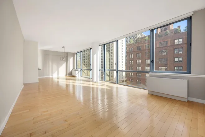 330 East 57th Street #12, New York, NY 10022