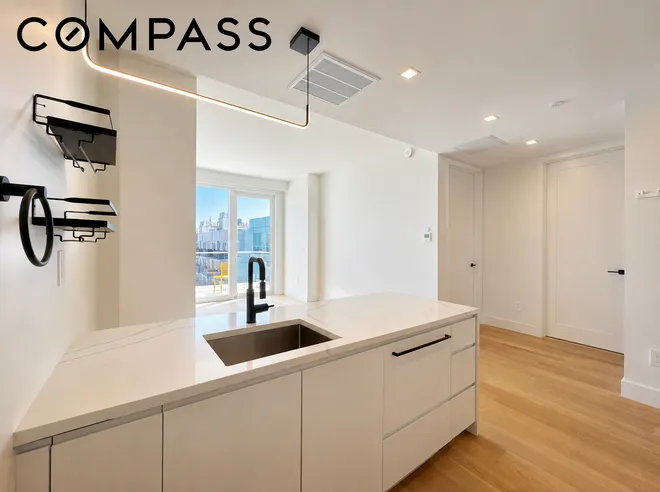 37-34 33rd Street #7H, Long Island City, NY 11101