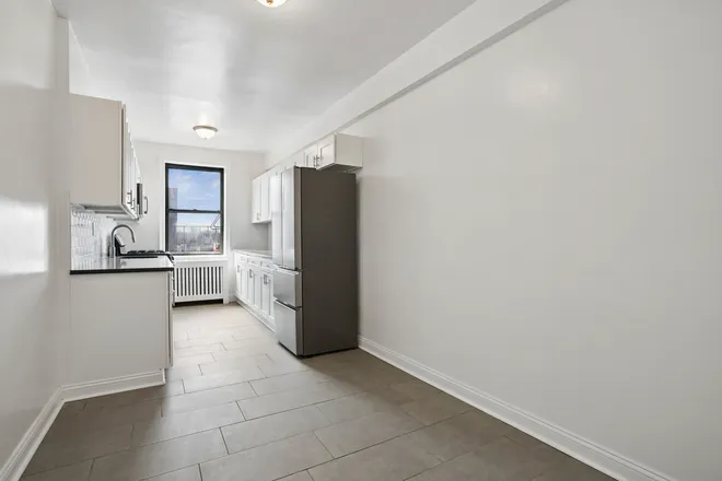 40 CLARKSON Avenue #6A, Brooklyn, NY 11226