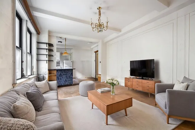 170 West 81st Street #5-C, New York, NY 10024