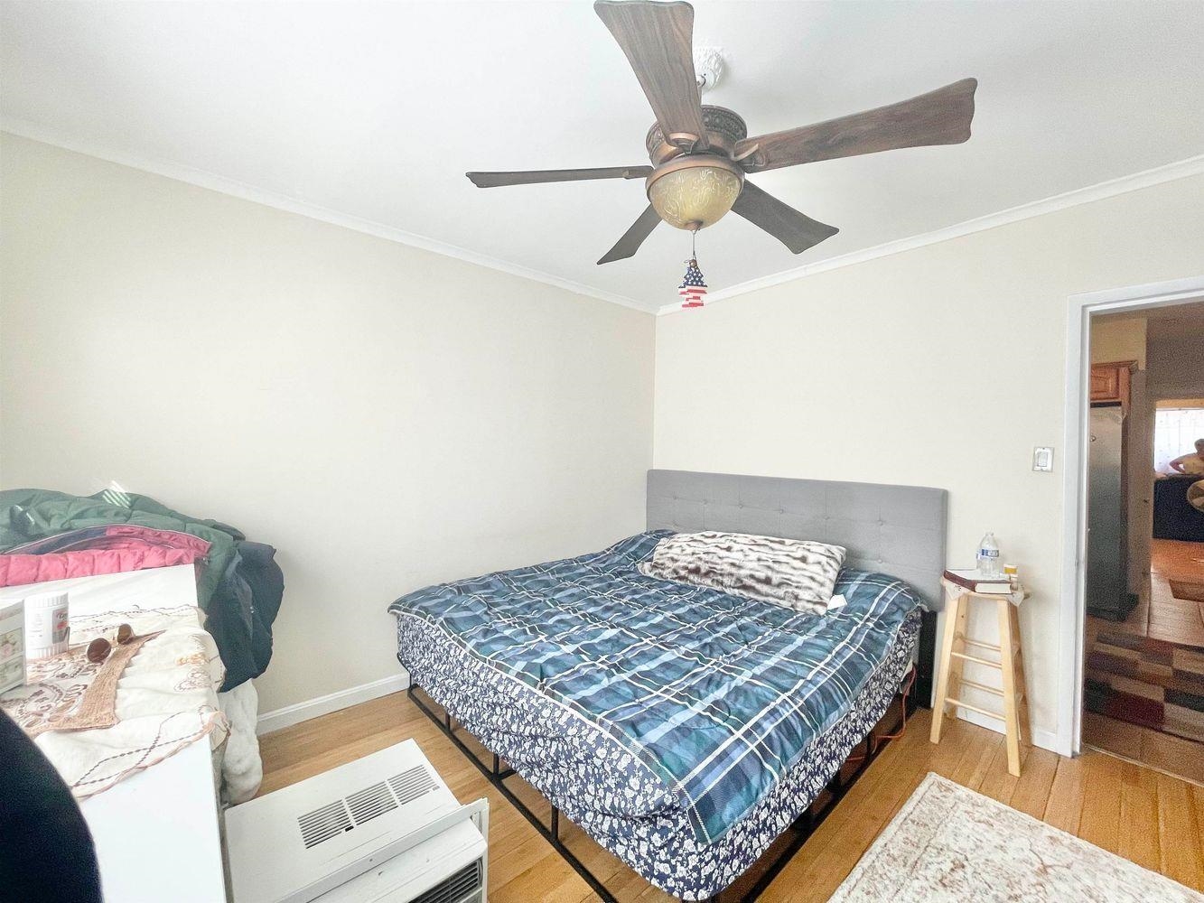 133 AVENUE B, Bayonne City, Bayonne, NJ 07002 - Property photo 5 of 23