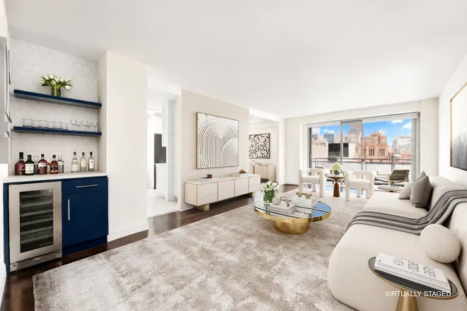 300 East 40th Street #27B, New York, NY 10016