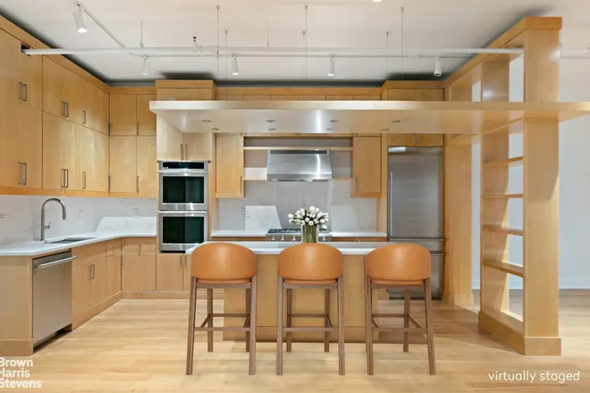 132 DUANE Street #4THFL, New York, NY 10013