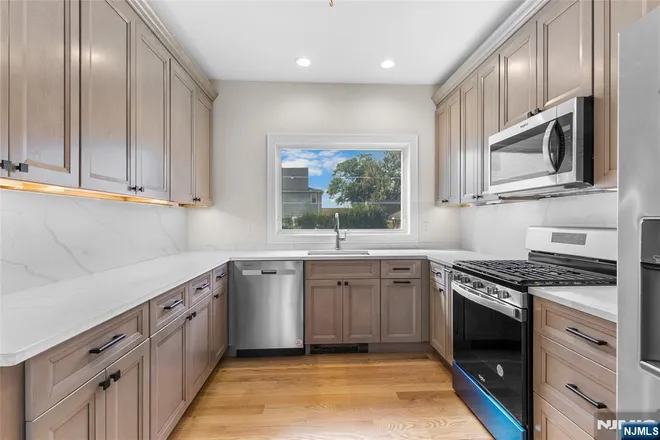 182B East 25th, Paterson, NJ 07514