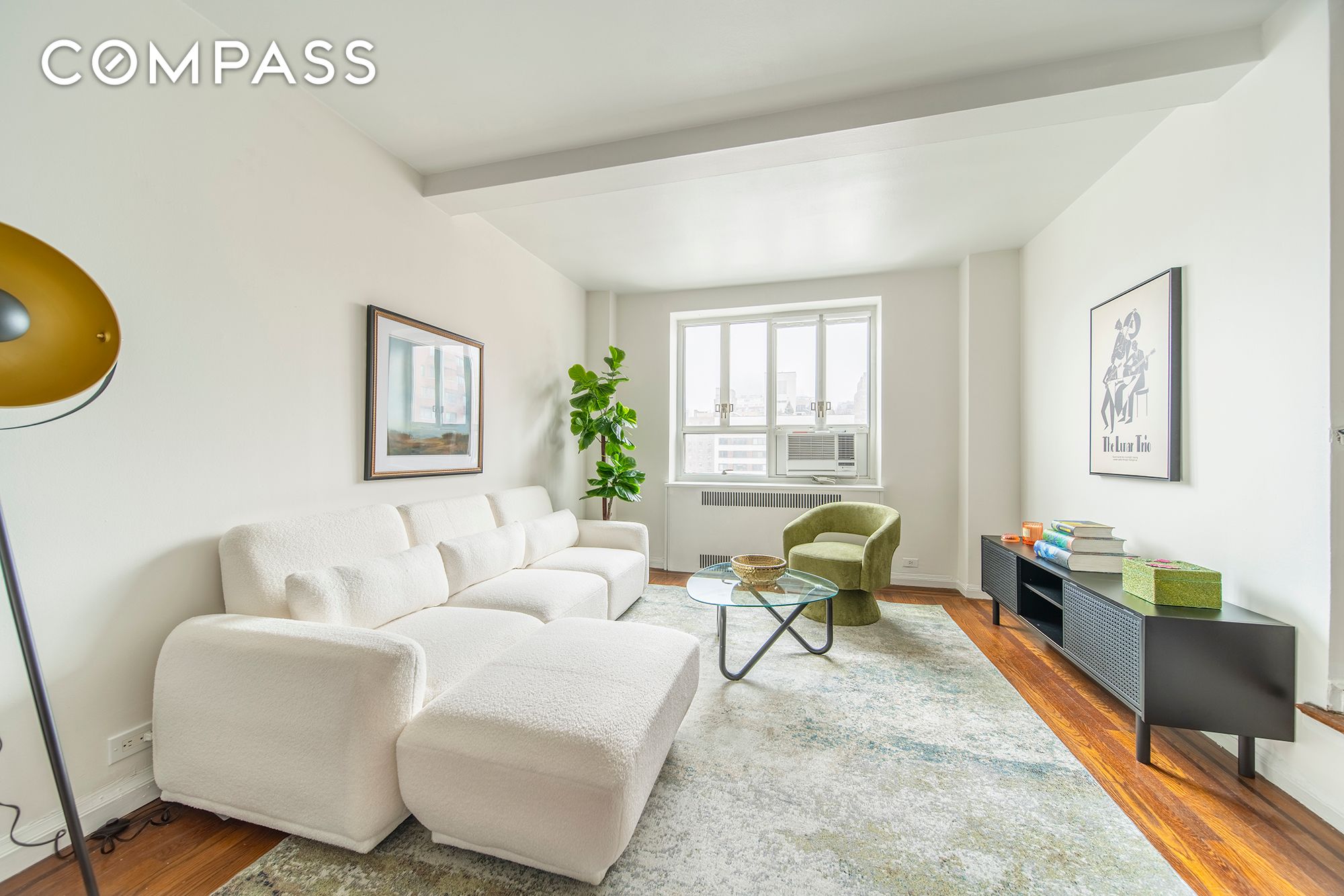 200 West 20th Street #1208, Chelsea, Manhattan, NY 10011 - Property photo 3 of 14