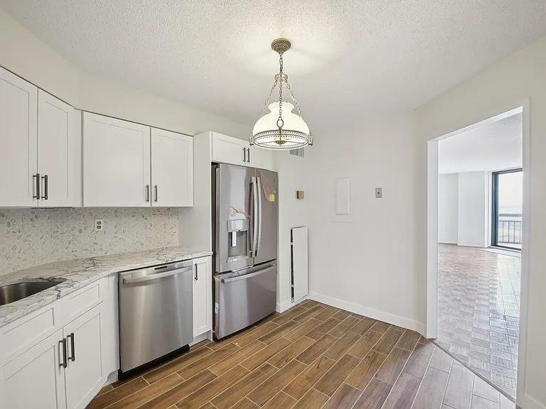 2138 HARMON COVE TOWER, Secaucus Town, Secaucus, NJ 07094 - Property photo 3 of 9