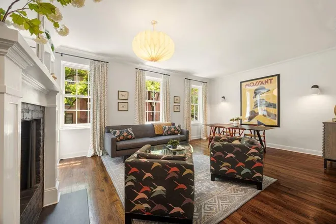 349 West 21st Street #C, New York, NY 10011