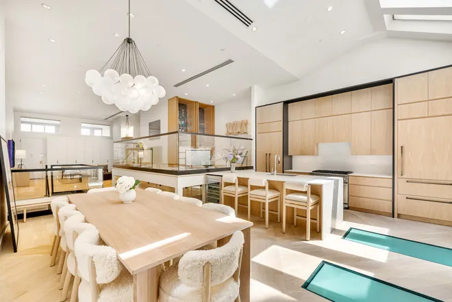 53 WARREN Street #1, New York, NY 10007