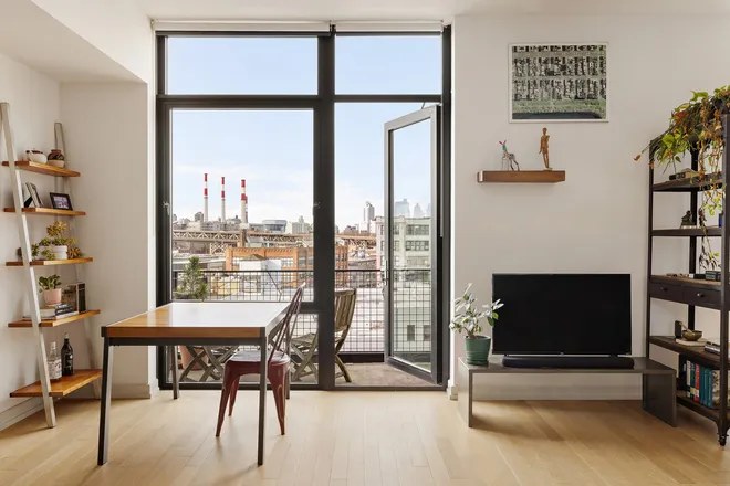 21-45 44th Drive #PHA, Long Island City, NY 11101